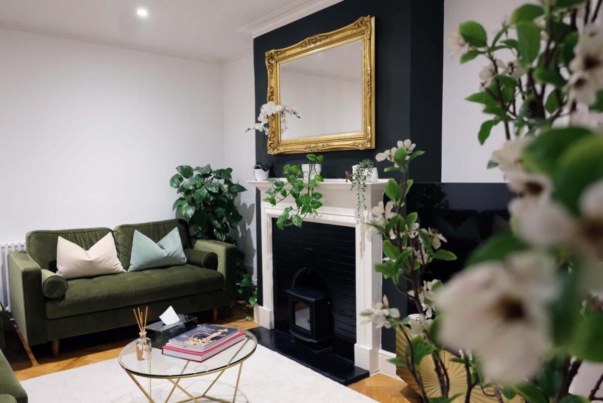 Lux & Stylish 2-bed Flat In West Kensington Appartamento Londra